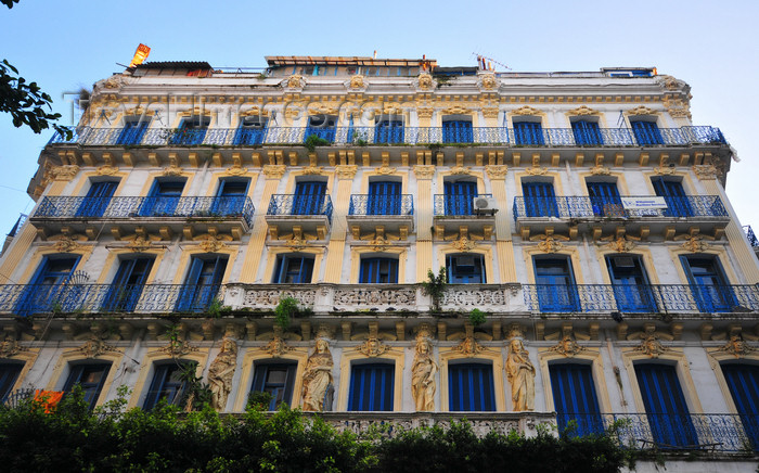 algeria662: Algiers / Alger - Algeria / Algérie: beautiful colonial building - Ali Boumendjel street | beau bâtiment colonial - Rue Ali Boumendjel, ex-rue Dumont d’Urville - photo by M.Torres - (c) Travel-Images.com - Stock Photography agency - Image Bank