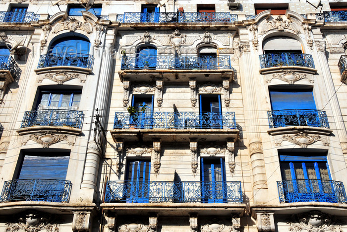 algeria678: Algiers / Alger - Algeria / Algérie: colonial architecture - balconies - white and blue - Didouche Mourad street | architecture coloniale - oriels et balcons - bleu et blanc - Rue Didouche Mourad, ex-rue Michelet - Alger la Blanche - photo by M.Torres - (c) Travel-Images.com - Stock Photography agency - Image Bank