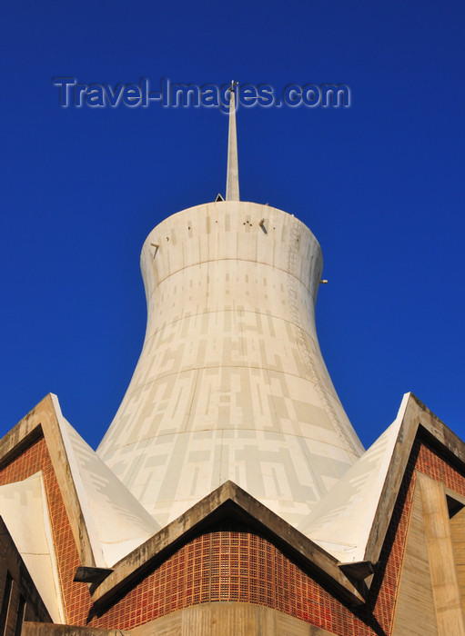 algeria682: Algiers / Alger - Algeria / Algérie: Sacré Coeur basilica - the splendour of modern architecture in reinforced concrete | Basilique du Sacré Coeur d'Alger - la splendeur de l'architecture moderne en béton armé - rue Didouche Mourad, ex-rue Michelet - photo by M.Torres - (c) Travel-Images.com - Stock Photography agency - Image Bank