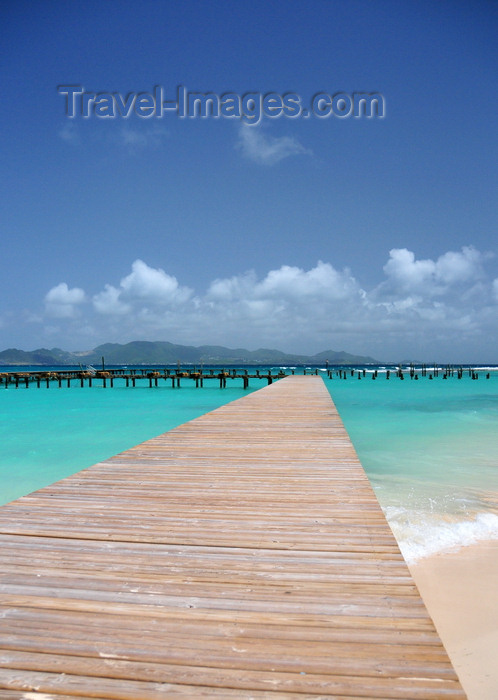 anguilla13: Blowing Point, Anguilla: old wooden pier, Saint Martin in the background - photo by M.Torres - (c) Travel-Images.com - Stock Photography agency - Image Bank