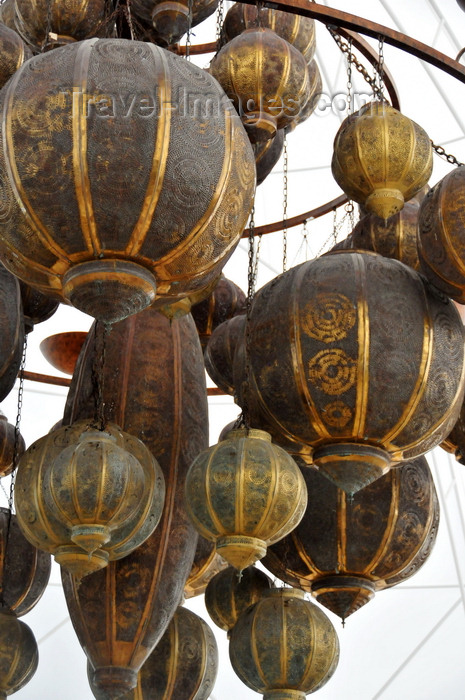 anguilla44: Maundays Bay, West End Village, Anguilla: Moorish chandelier - Cap Juluca five-star resort - photo by M.Torres - (c) Travel-Images.com - Stock Photography agency - Image Bank