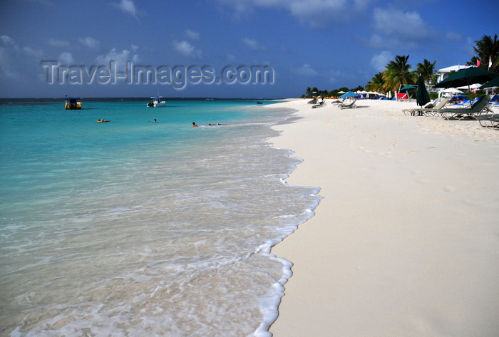 anguilla5: Shoal Bay East beach, Anguilla: the warm Caribbean water embraces the white sand - photo by M.Torres - (c) Travel-Images.com - Stock Photography agency - Image Bank