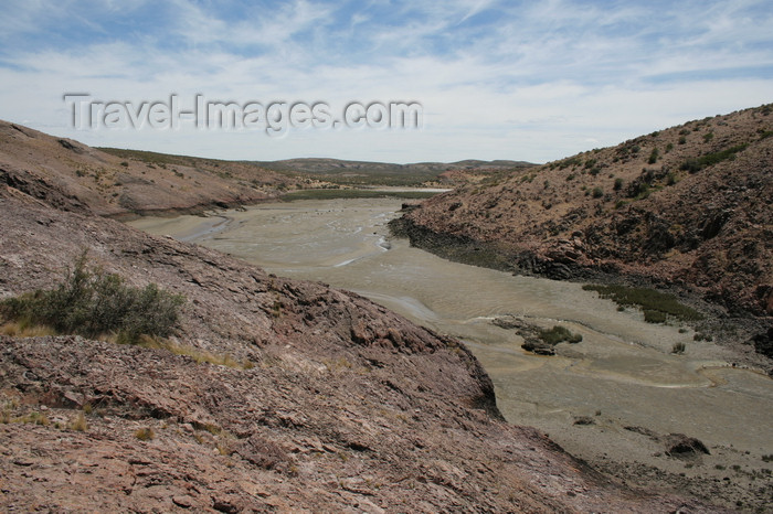 argentina165: Argentina - Caleta Horno - Bahía Gil (Chubut Province): river bed - photo by C.Breschi - (c) Travel-Images.com - Stock Photography agency - Image Bank