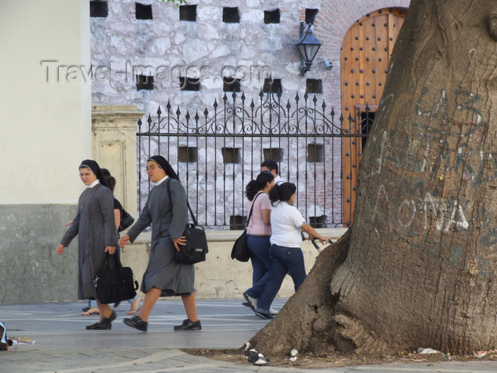 argentina199: Argentina - Córdoba - nuns - images of South America by M.Bergsma - (c) Travel-Images.com - Stock Photography agency - Image Bank