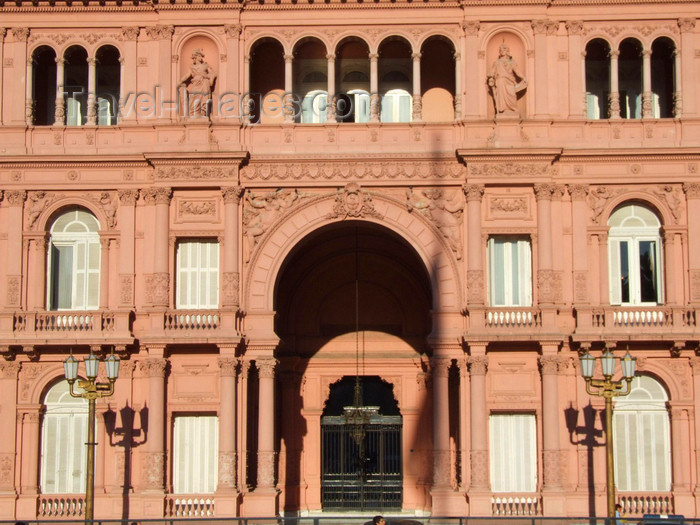 argentina313: Argentina - Buenos Aires - Casa Rosada - façade - images of South America by M.Bergsma - (c) Travel-Images.com - Stock Photography agency - Image Bank