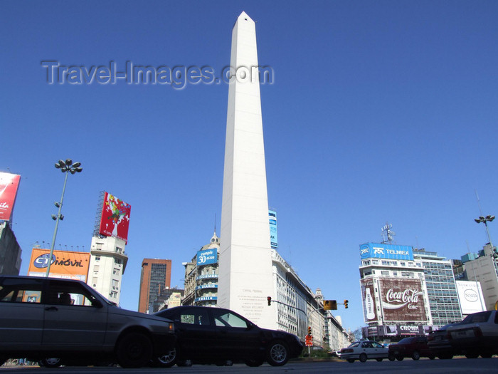 argentina332: Argentina - Buenos Aires - Obelisco at the Avenida 9 de Julio - images of South America by M.Bergsma - (c) Travel-Images.com - Stock Photography agency - Image Bank