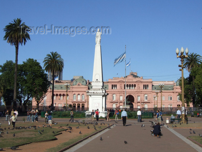 argentina340: Argentina - Buenos Aires - Plaza de Mayo and the Casa Rosada - images of South America by M.Bergsma - (c) Travel-Images.com - Stock Photography agency - Image Bank