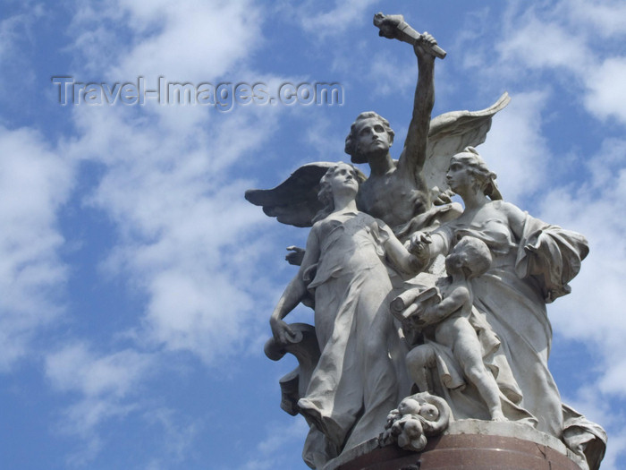 argentina342: Argentina - Buenos Aires - Plaza Francia - images of South America by M.Bergsma - (c) Travel-Images.com - Stock Photography agency - Image Bank