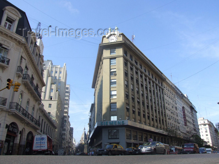 argentina362: Argentina - Buenos Aires - Streets of Buenos Aires - images of South America by M.Bergsma - (c) Travel-Images.com - Stock Photography agency - Image Bank