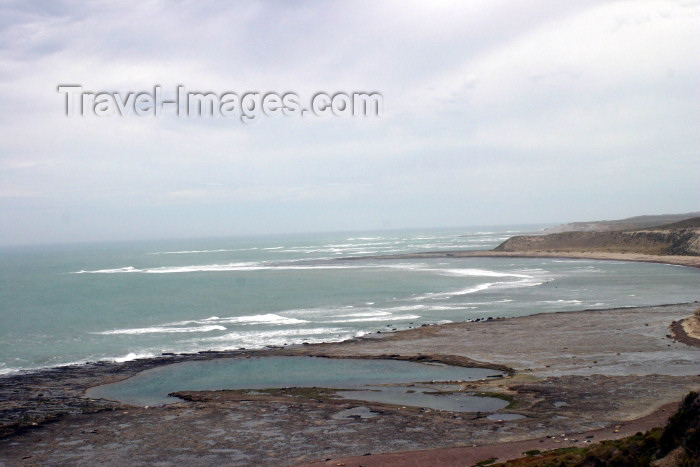 argentina87: Argentina - Patagonia - Valdez Peninsula (Chubut): sealion beach (photo by N.Cabana) - (c) Travel-Images.com - Stock Photography agency - Image Bank