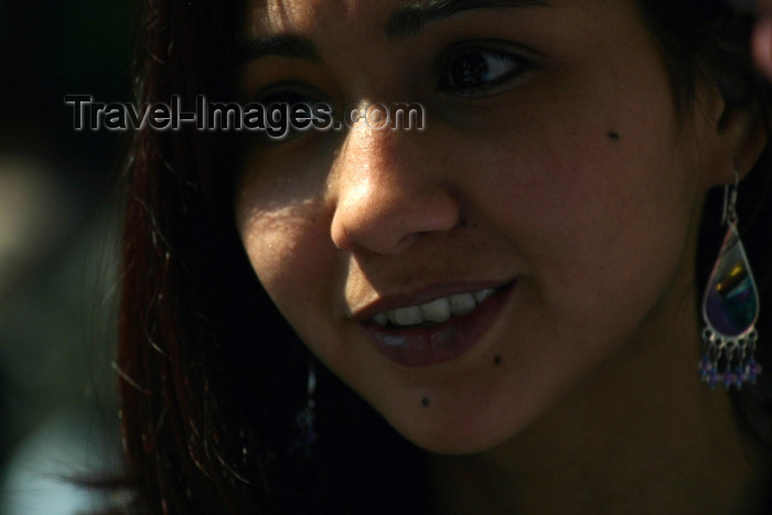 argentina98: Argentina - Buenos Aires: Argentinean girl - chica guapa (photo by N.Cabana) - (c) Travel-Images.com - Stock Photography agency - Image Bank