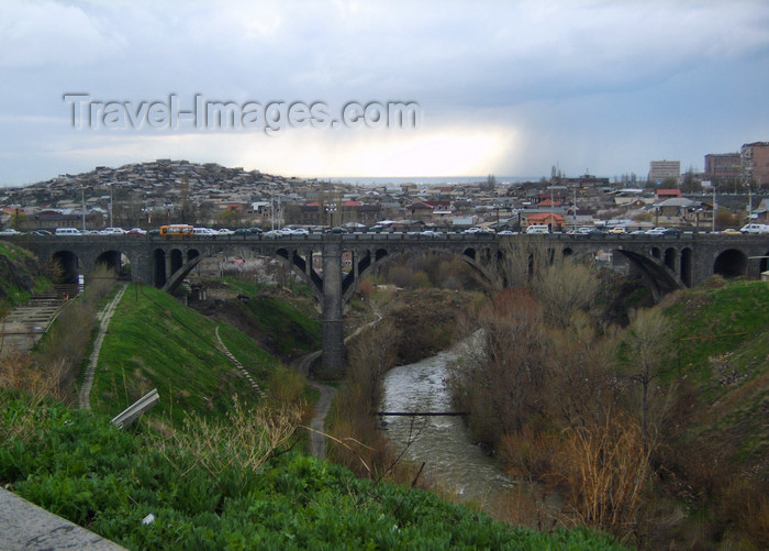 armenia121: Armenia - Yerevan: Victory Bridge above the Hrazdan river - photo by S.Hovakimyan - (c) Travel-Images.com - Stock Photography agency - Image Bank