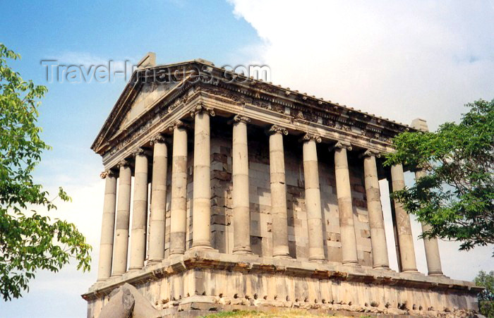 armenia67: Armenia - Garni, Kotayk province: Hellenic temple - photo by M.Torres - (c) Travel-Images.com - Stock Photography agency - Image Bank