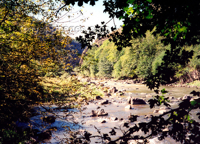 armenia72: Armenia - Alaverdi, Lori province: outside, on the river Debed - photo by M.Torres - (c) Travel-Images.com - Stock Photography agency - Image Bank