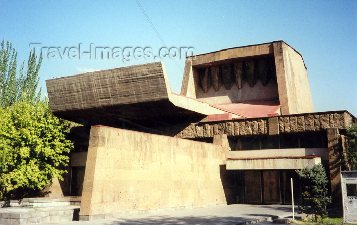 armenia9: Armenia -  Yerevan: Komitas Chamber Music Hall - architect Stepan Kyurkchyan (photo by M.Torres) - (c) Travel-Images.com - Stock Photography agency - Image Bank