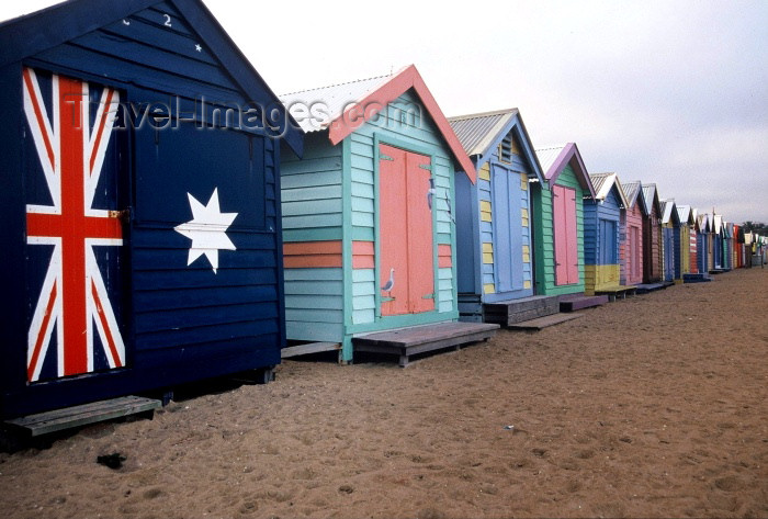 australia213: Australia - Melbourne (Victoria): Brighton Beach - huts - photo by  Picture Tasmania/Steve Lovegrove - (c) Travel-Images.com - Stock Photography agency - Image Bank