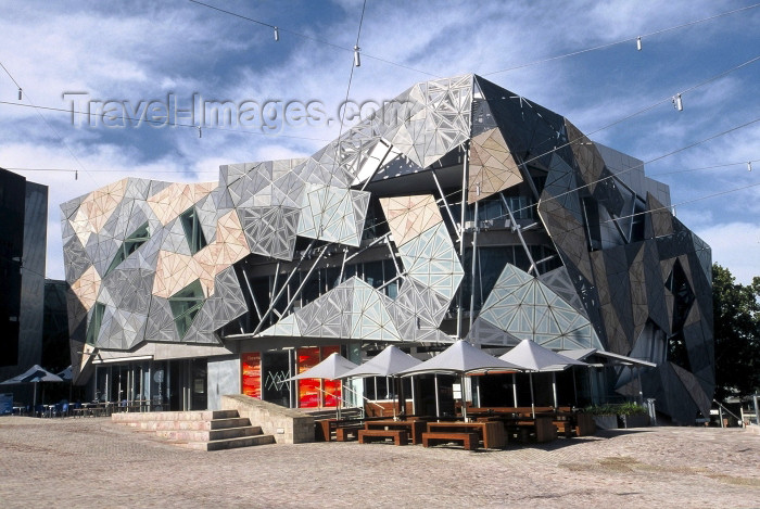 australia345: Australia - Melbourne (Victoria): ACMI - Federation Square - photo by Steve Lovegrove - (c) Travel-Images.com - Stock Photography agency - Image Bank