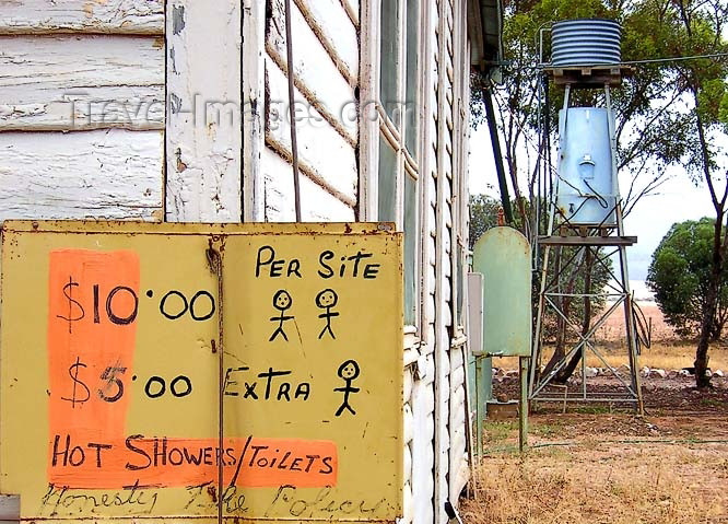 australia447: Australia - Mambray Creek (SA): camping rules - honesty policy - photo by Luca Dal Bo - (c) Travel-Images.com - Stock Photography agency - Image Bank