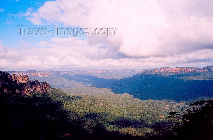 australia514: Blue Mountains NP, Greater Blue Mountains Area, NSW, Australia: Grose Valley - Unesco World heritage area - photo by M.Torres - (c) Travel-Images.com - Stock Photography agency - Image Bank