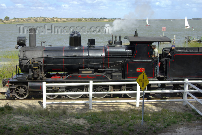 australia712: Australia - Goolwa, South Australia: Steam Train & Yacht  Race - photo by G.Scheer - (c) Travel-Images.com - Stock Photography agency - Image Bank