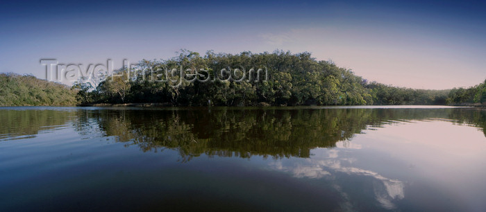 australia718: River Glenegl, Victoria, Australia - photo by Y.Xu - (c) Travel-Images.com - Stock Photography agency - Image Bank