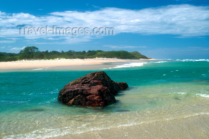 australia747: Yuraygir National Park, New South Wales, Australia: Red Rock Beach - photo by G.Scheer - (c) Travel-Images.com - Stock Photography agency - Image Bank