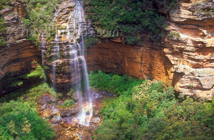 australia752: Blue Mountains, New South Wales, Australia: Wentworth Falls - lower section - Blue Mountains National Park - photo by G.Scheer - (c) Travel-Images.com - Stock Photography agency - Image Bank