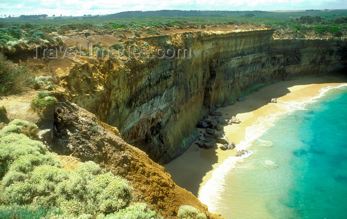 australia759: Great Ocean Road, Victoria, Australia: cliffs and small beach - rugged coastline - photo by G.Scheer - (c) Travel-Images.com - Stock Photography agency - Image Bank