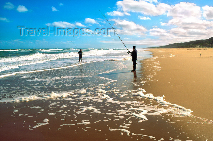 australia765: GippsIand Lakes Coastal Park, Victoria, Australia: Golden Beach - anglers - photo by G.Scheer - (c) Travel-Images.com - Stock Photography agency - Image Bank