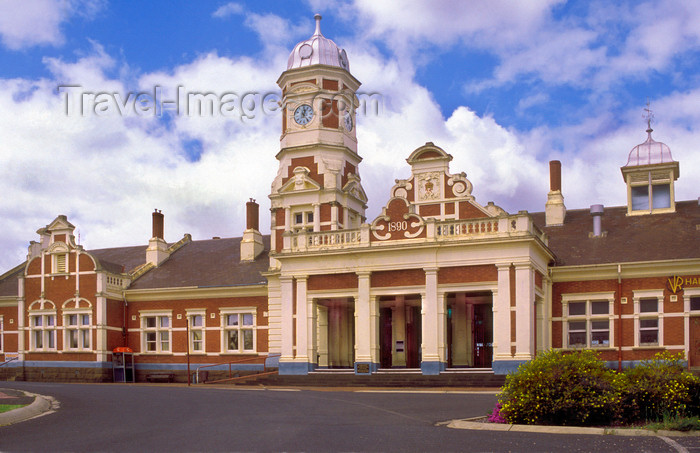 australia780: Maryborough , Victoria, Australia: Maryborough Railway Station - Shire of Central Goldfields - photo by G.Scheer - (c) Travel-Images.com - Stock Photography agency - Image Bank