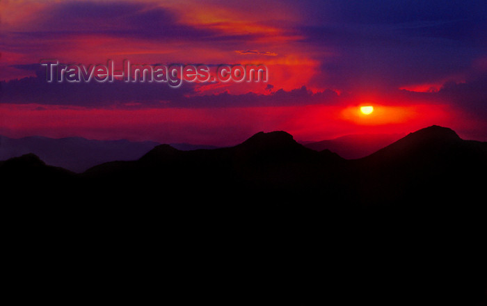 australia785: Grampians, Victoria, Australia: Mt. William sunset - photo by G.Scheer - (c) Travel-Images.com - Stock Photography agency - Image Bank