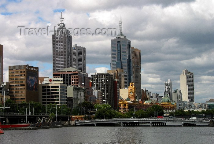 australia94: Australia - Australia - Melbourne (Victoria): waterfront on the Yara river - CBD - photo by Angel Hernandez - (c) Travel-Images.com - Stock Photography agency - Image Bank