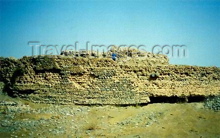 az-ganca21: Azerbaijan - Ganca: the fortress - photo by Elnur Hasan - (c) Travel-Images.com - Stock Photography agency - Image Bank