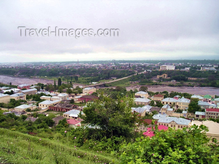 azer120: Azerbaijan - Quba: the town and the Kudyal river seen from Krasnaya Sloboda (photo by F.MacLachlan) - (c) Travel-Images.com - Stock Photography agency - Image Bank