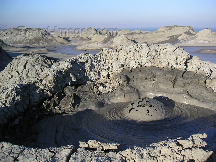 azer151: Azerbaijan - Gobustan / Qobustan / Kobustan - Baki Sahari: bubbling mud volcano (photo by Austin Kilroy) - (c) Travel-Images.com - Stock Photography agency - Image Bank