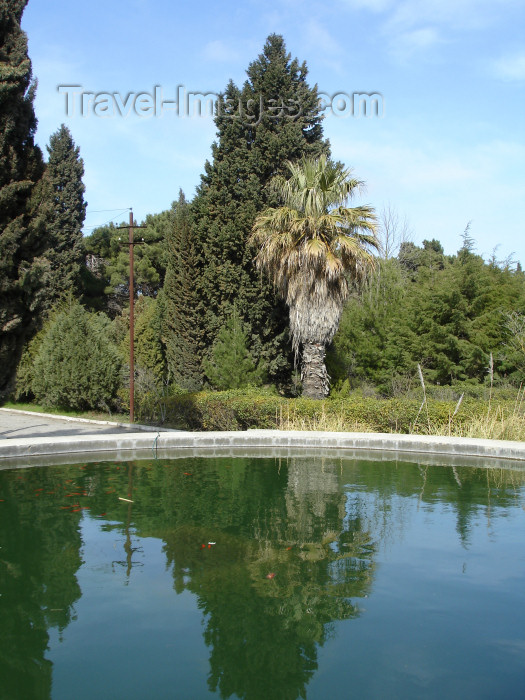 azer188: Baku, Azerbaijan: Botanical garden of the Azerbaijan Academy of Sciences - pond - photo by  F.MacLachlan - (c) Travel-Images.com - Stock Photography agency - Image Bank