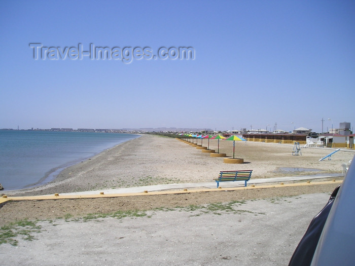 azer249: Azerbaijan - Hovsani - south coast of the Absheron peninsula - Baki Sahari: beach umbrellas - Caspian sea - photo by F.MacLachlan - (c) Travel-Images.com - Stock Photography agency - Image Bank