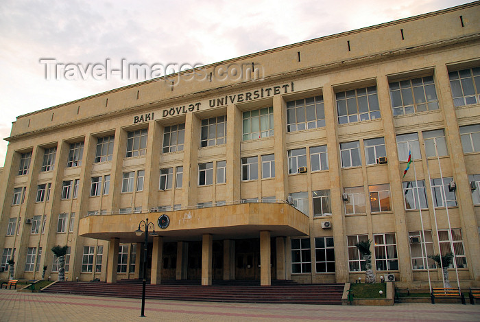 azer276: Azerbaijan - Baku: Baku State University - Baki Dovlat Universiteti - photo by Miguel Torres - (c) Travel-Images.com - Stock Photography agency - Image Bank