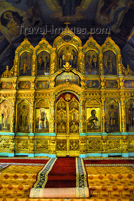 azer281: Azerbaijan - Baku: Russian Orthodox Church of Archangel Michael - iconostasis - Pskov style - oldest surviving Orthodox church in Baku - photo by Miguel Torres - (c) Travel-Images.com - Stock Photography agency - Image Bank