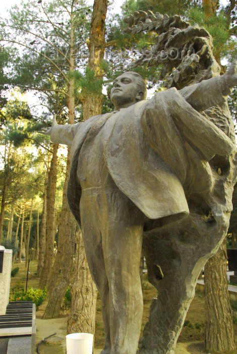 azer331: Azerbaijan - Baku: tomb of singer Rashid Behbudov - statue with open arms - Honour cemetery - photo by M.Torres - (c) Travel-Images.com - Stock Photography agency - Image Bank