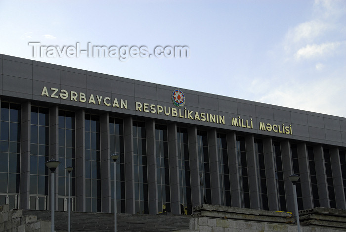 azer334: Azerbaijan - Baku: parliament - National Assembly - Milli Mejlis - façade - photo by Miguel Torres - (c) Travel-Images.com - Stock Photography agency - Image Bank