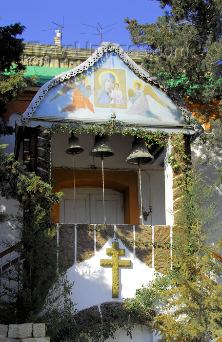 azer340: Azerbaijan - Baku: Russian Orthodox Church of Archangel Michael - bells - religion - Christianity - photo by Miguel Torres - (c) Travel-Images.com - Stock Photography agency - Image Bank