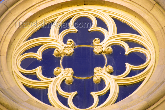 azer349: Azerbaijan - Baku: Academy of Sciences - window detail - Gothic - photo by M.Torres - (c) Travel-Images.com - Stock Photography agency - Image Bank