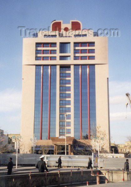 azer35: Azerbaijan - ISR Plaza - office building the includes SAS Radisson hotel - photo by Miguel Torres - (c) Travel-Images.com - Stock Photography agency - Image Bank