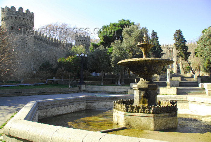 azer397: Azerbaijan - Baku: old town walls - fountain near Murad gate - photo by Miguel Torres - (c) Travel-Images.com - Stock Photography agency - Image Bank