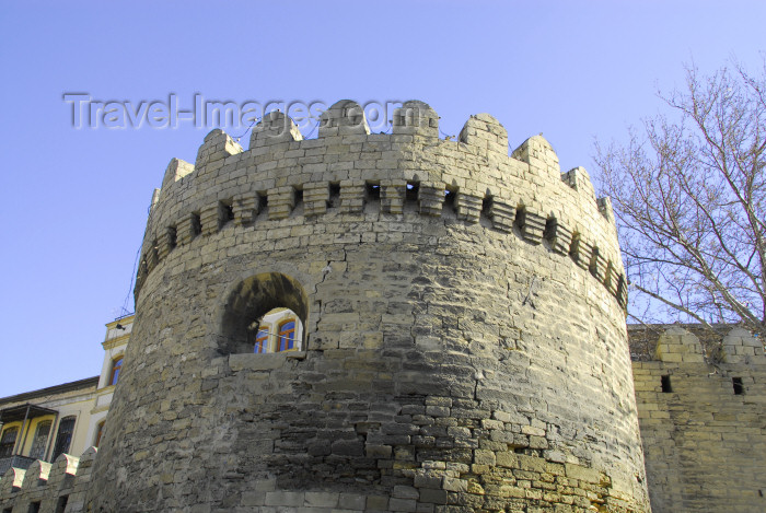 azer399: Azerbaijan - Baku / Baki: old town - city walls - bastion - UNESCO list - photo by Miguel Torres - (c) Travel-Images.com - Stock Photography agency - Image Bank