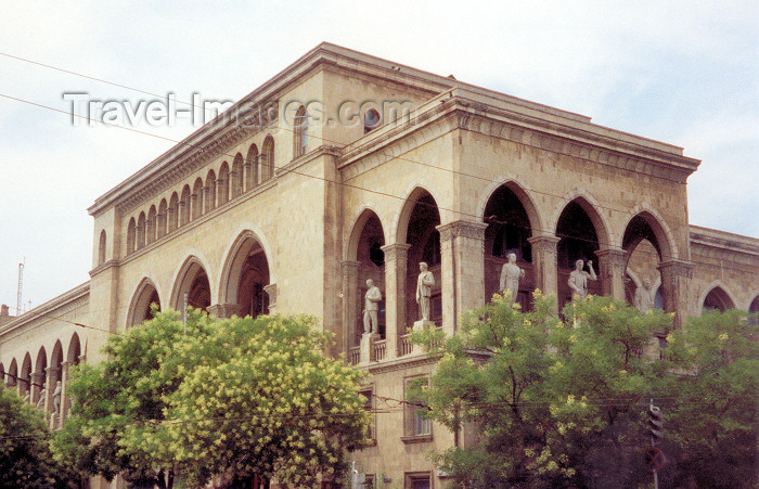 azer40: Azerbaijan - Baku: puppet theatre - formerly the Phenomenon casino - designed by Polish architect Joseph K. Ploshko - Neftchilar av. - The Boulevard - photo by Miguel Torres - (c) Travel-Images.com - Stock Photography agency - Image Bank