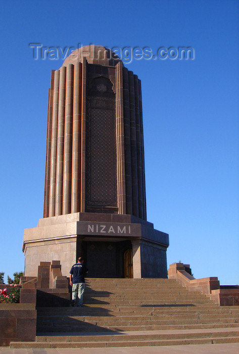 azer424: Ganca / Ganja - Azerbaijan: Nizami's mausoleum - tomb of Nizami Ganjavi - Persian poet from Ganca - aka Nezami - photo by F.MacLachlan - (c) Travel-Images.com - Stock Photography agency - Image Bank