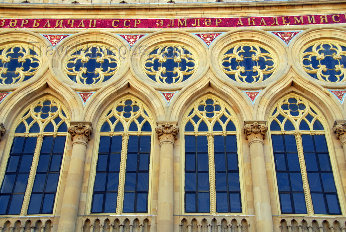 azer43: Azerbaijan - Presidium of the Academy of Sciences - façade detail - Ismailia palace - Istiglaliyyat Street - built by Aghamusa Naghiyev, the wealthiest of all Oil Barons - designed by Polish architect Joseph Ploshko - photo by M.Torres - (c) Travel-Images.com - Stock Photography agency - Image Bank