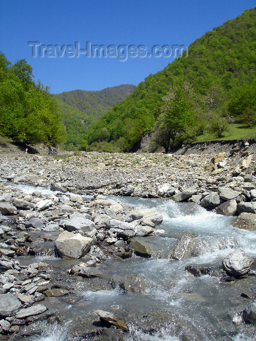 azer500: Qabala rayon, Azerbaijan: mountain river on the way to Durja - F.MacLachlan - (c) Travel-Images.com - Stock Photography agency - Image Bank